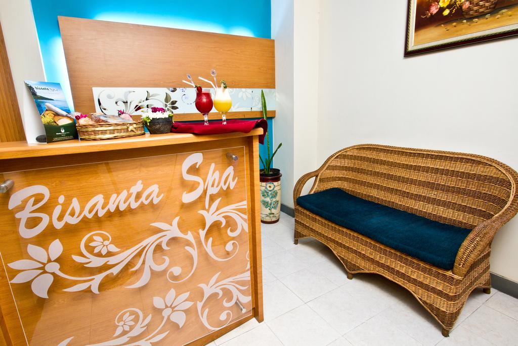 Hotel Bisanta Bidakara Tunjungan Сурабая Екстериор снимка